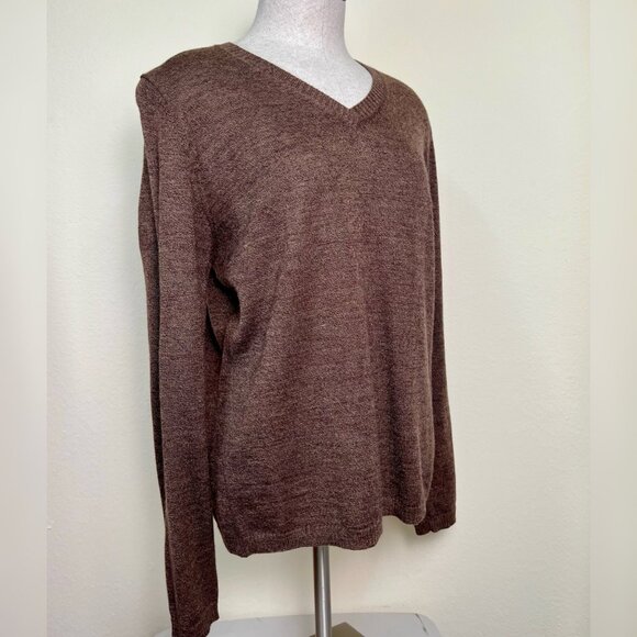 C.E.R.V.E.A.U Brown Lightweight V-Neck Long-Sleeve Sweater Size Medium - Picture 2 of 8